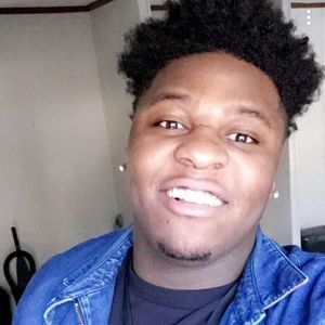 Meet your Posher, Dequavious